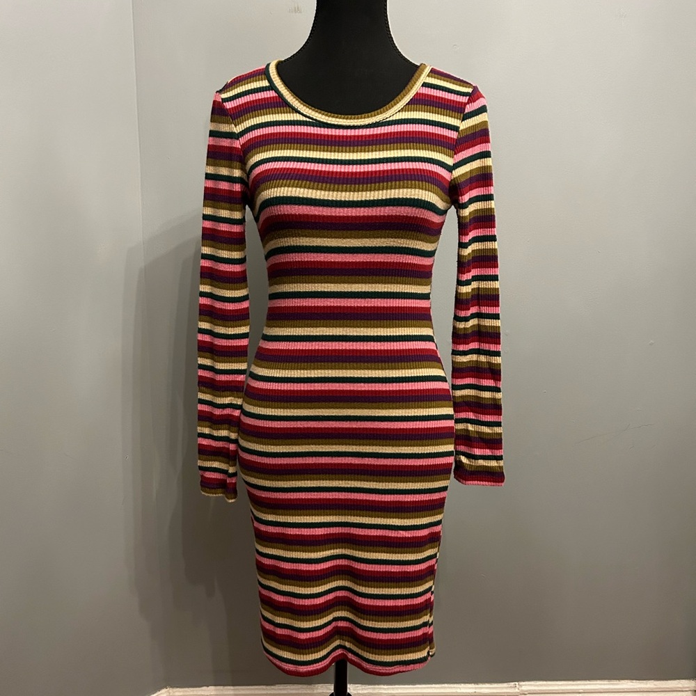 CAUTION TO THE WIND Striped Lightweight Sweater Dress, size S